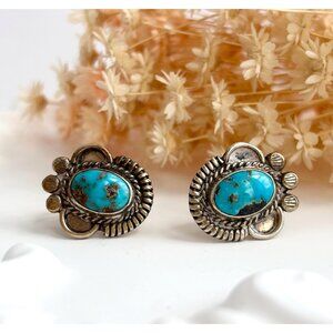 Turquoise Southwest Rope Designed Vintage Sterling Silver Native American Studs